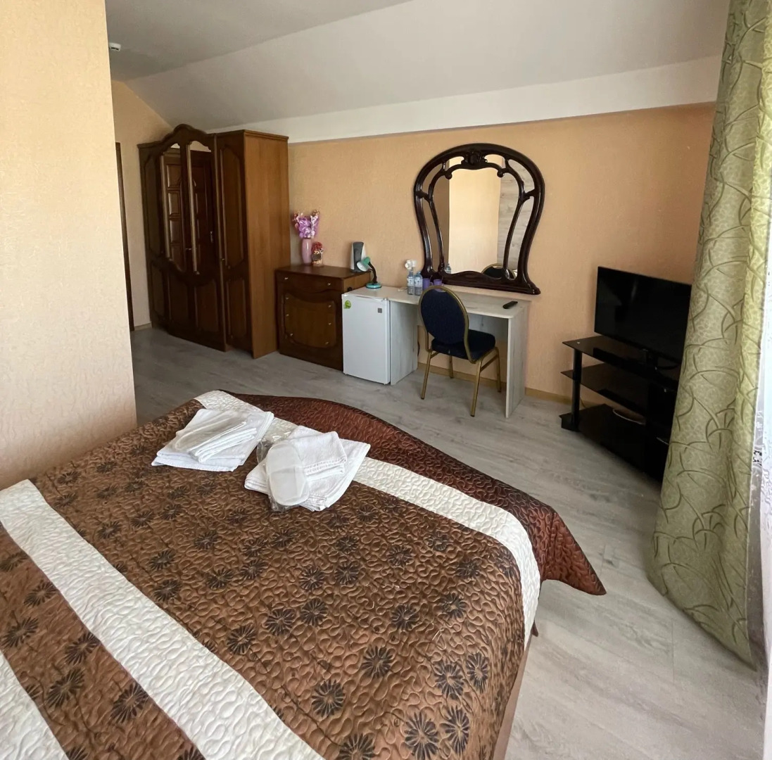 Отель Радуга