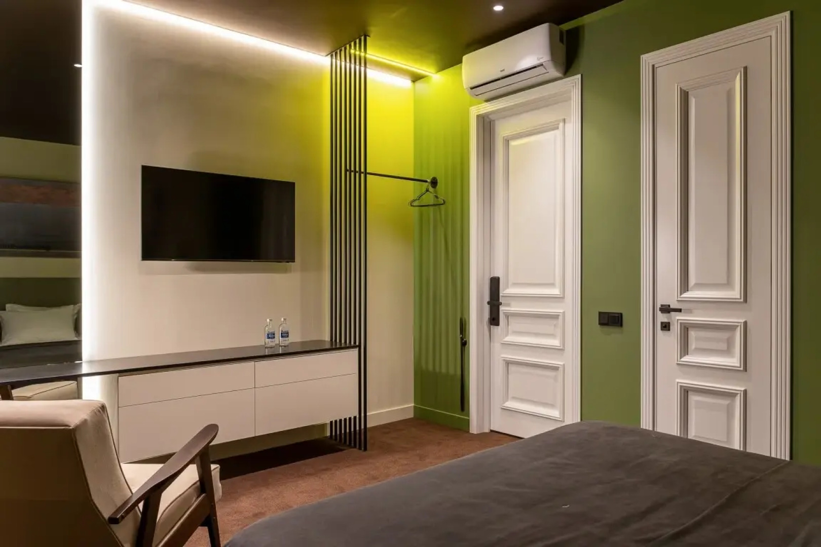 Апартаменты Room Comfort в Nikolaev Building