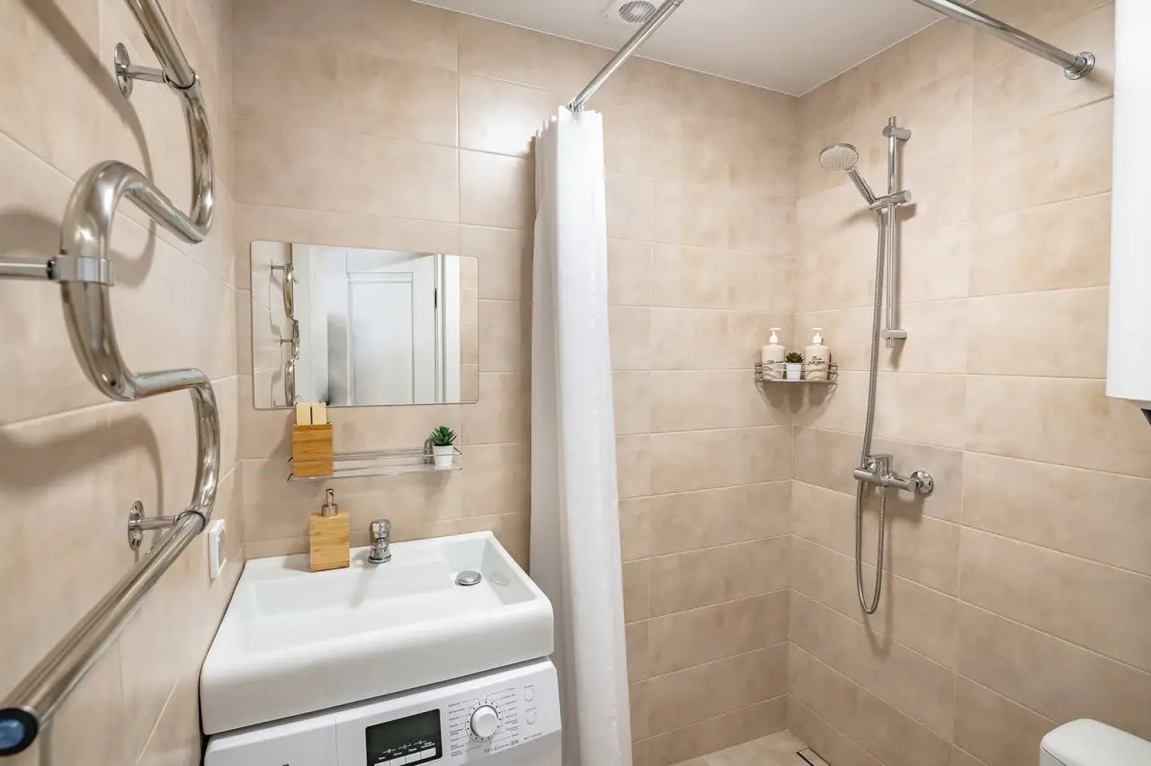 Квартира Новая Стильная Студия на Кольце Второй Речке во Владивостоке