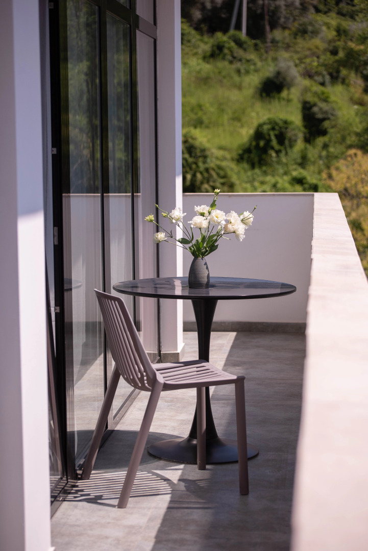 Abaash Afon (Абааш Афон)