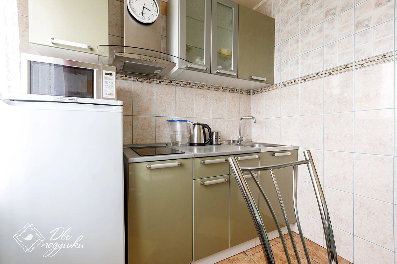 Квартира ДВЕ ПОДУШКИ 2+2 на Химиков, 17