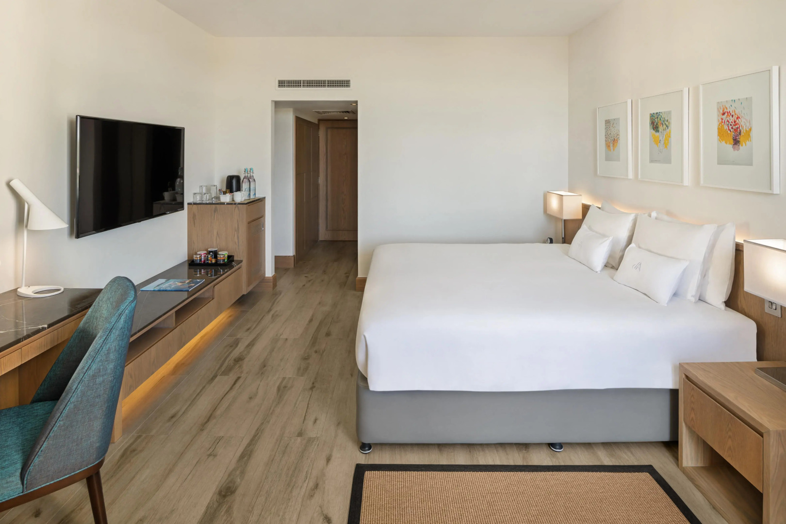 Курортный отель JA The Resort - JA Beach hotel