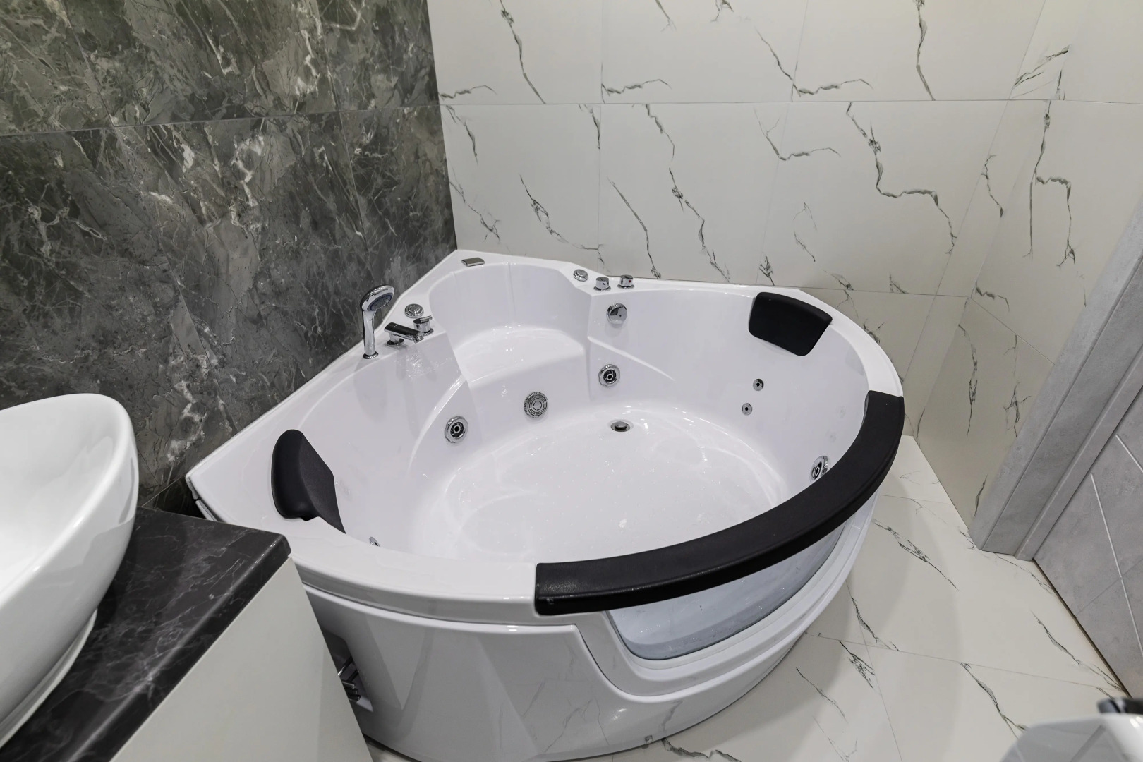 Апартаменты с джакузи