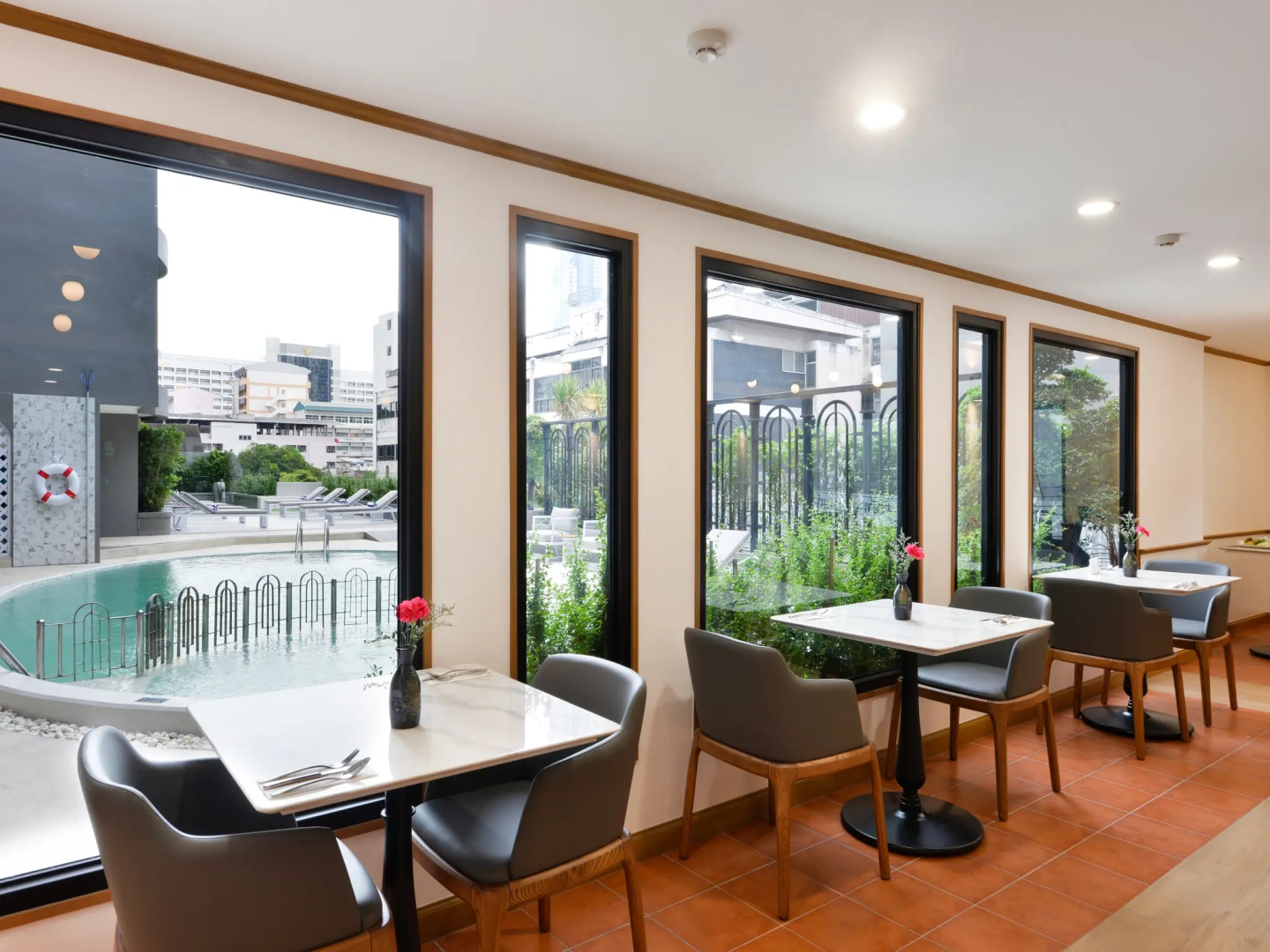 Отель Oakwood Hotel&Residence Bangkok