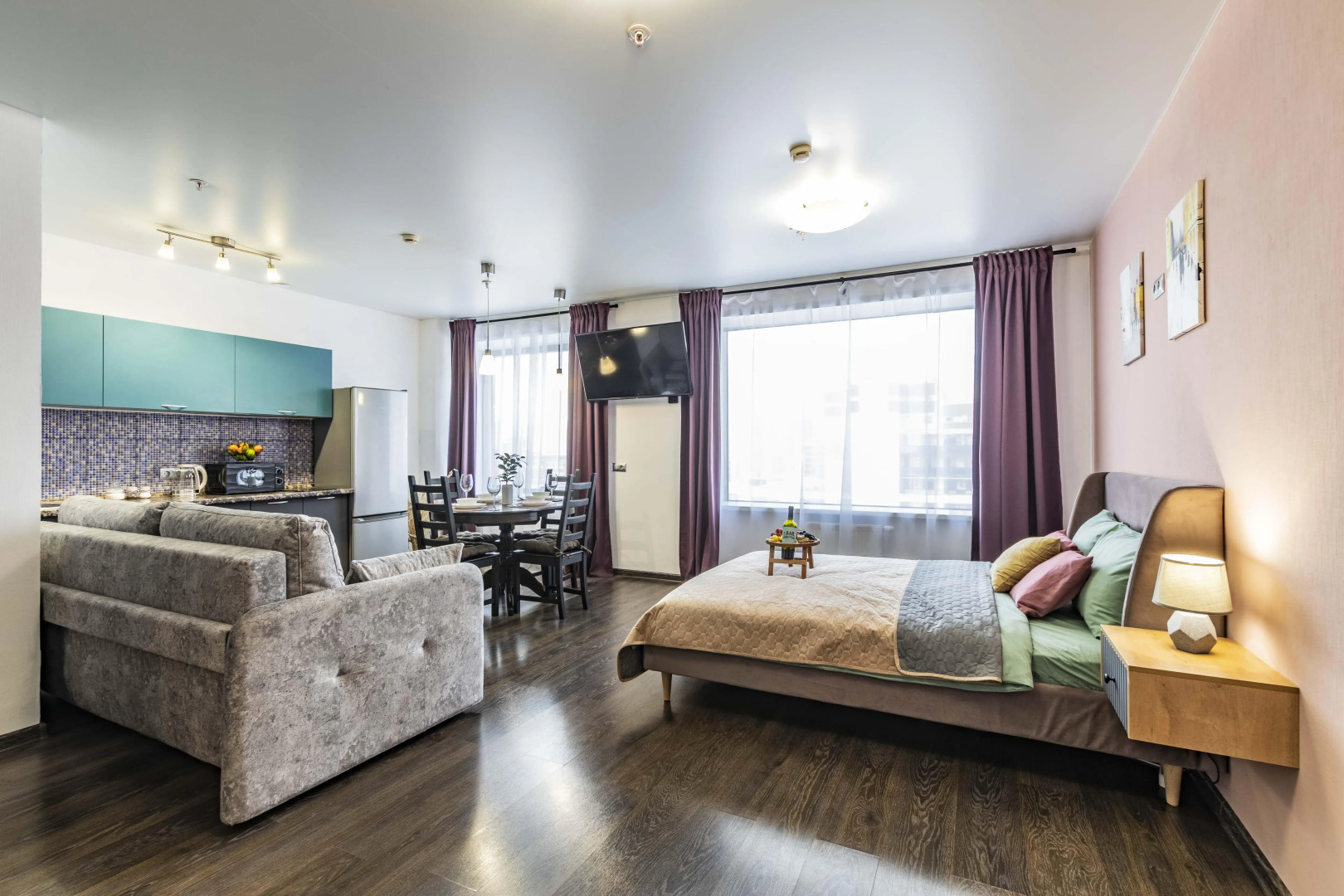 Апартаменты DailyDwell на Шейнкмана в Центре Екатеринбурга с панорамным видом