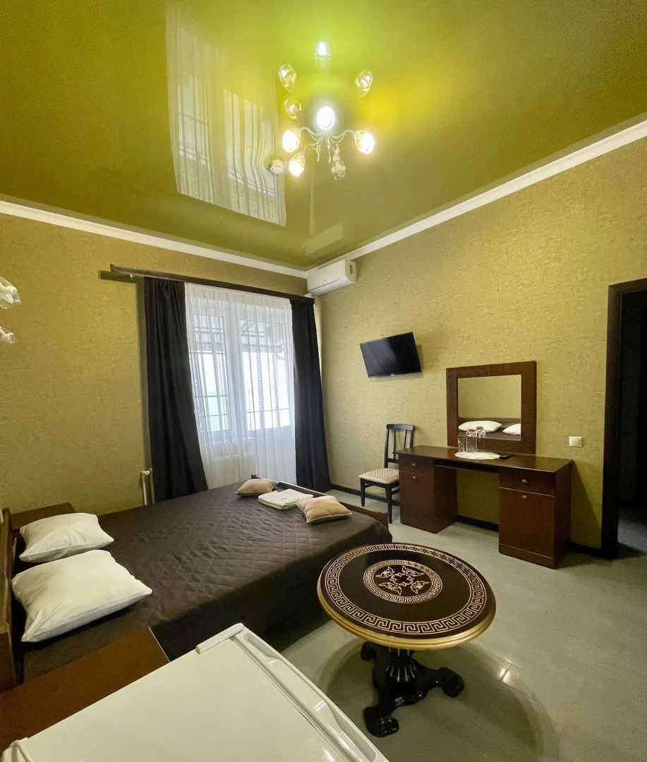 Отель Дельфин