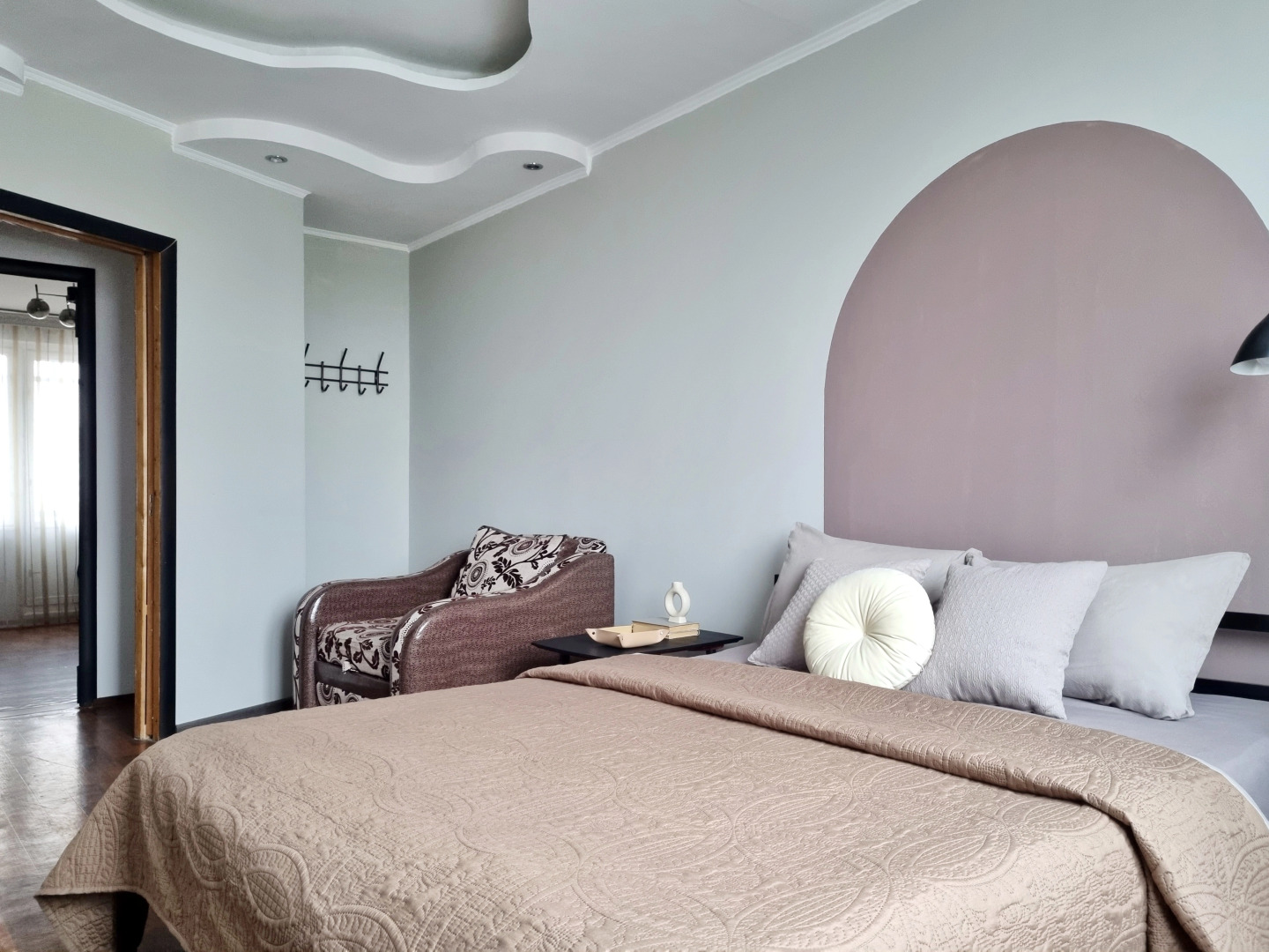 Квартира Трехкомнатная