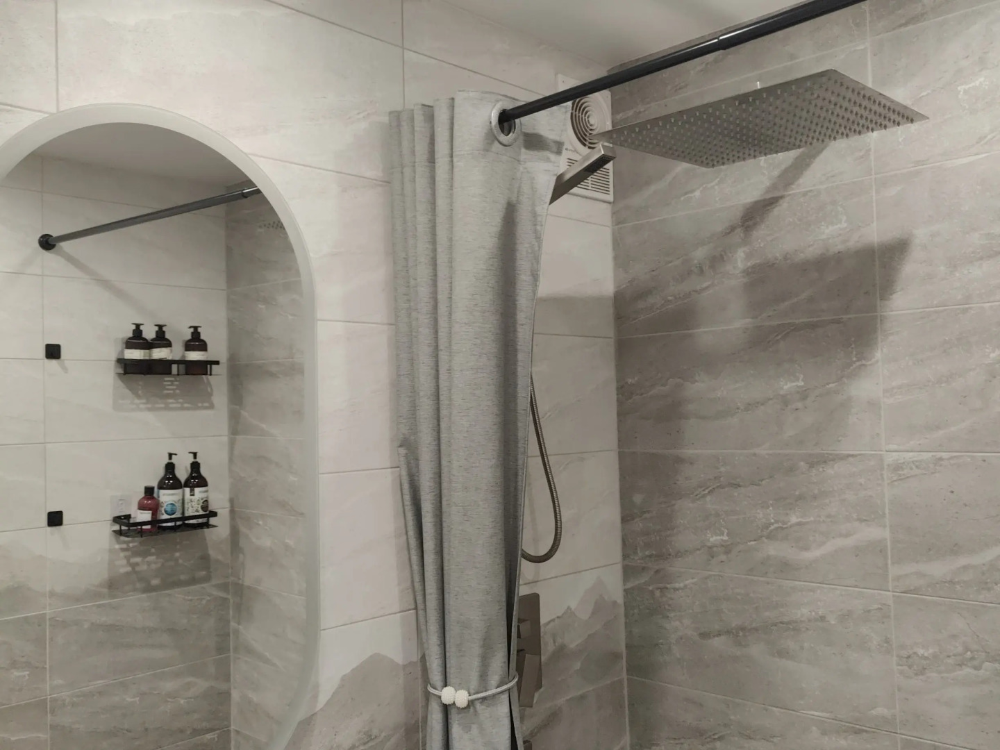 Новая комфортная студия в 5 минутах ходьбы от Храма