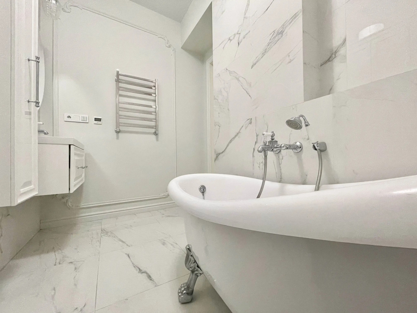 Апартаменты 4-комнатные HomeApart Свердлова, 26