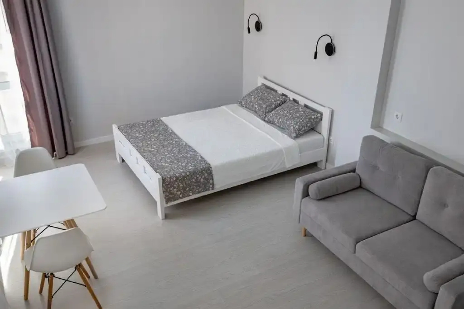 Квартира Студия Ladgorna на Независимости 88