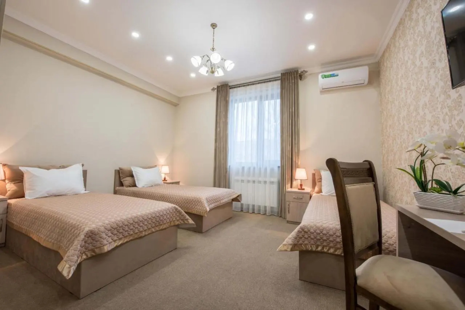 Huzur Hotel Tashkent