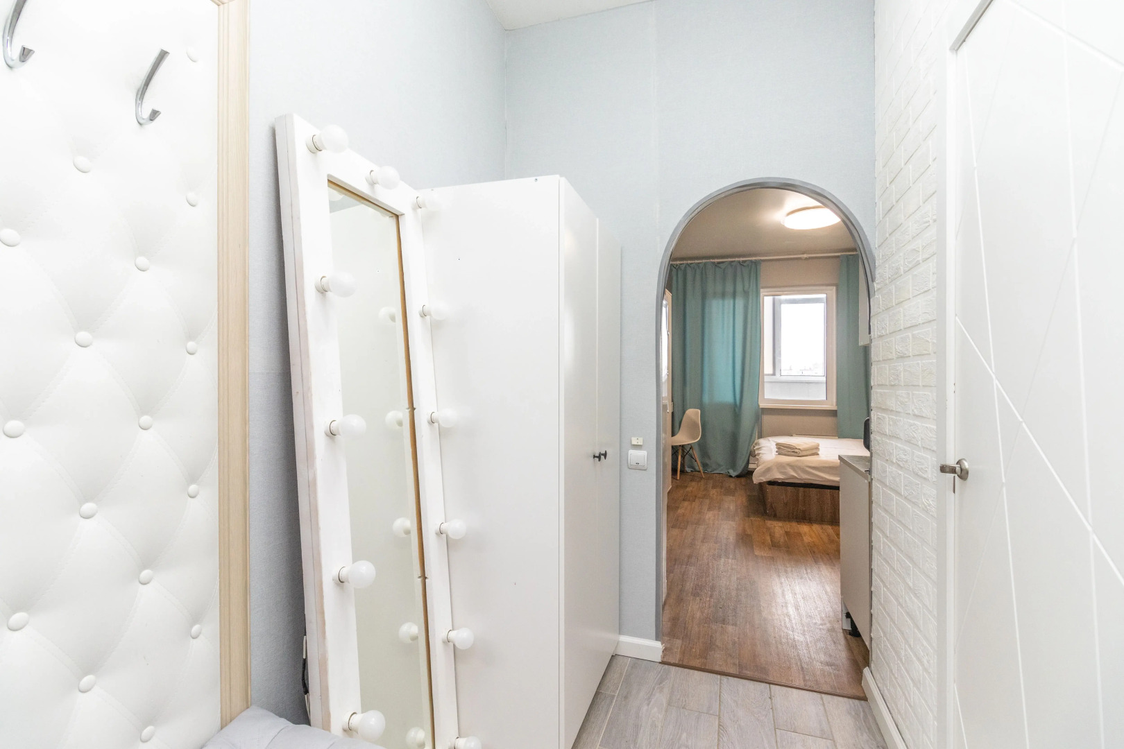 Апартаменты Диван-Кровать с евроремонтом