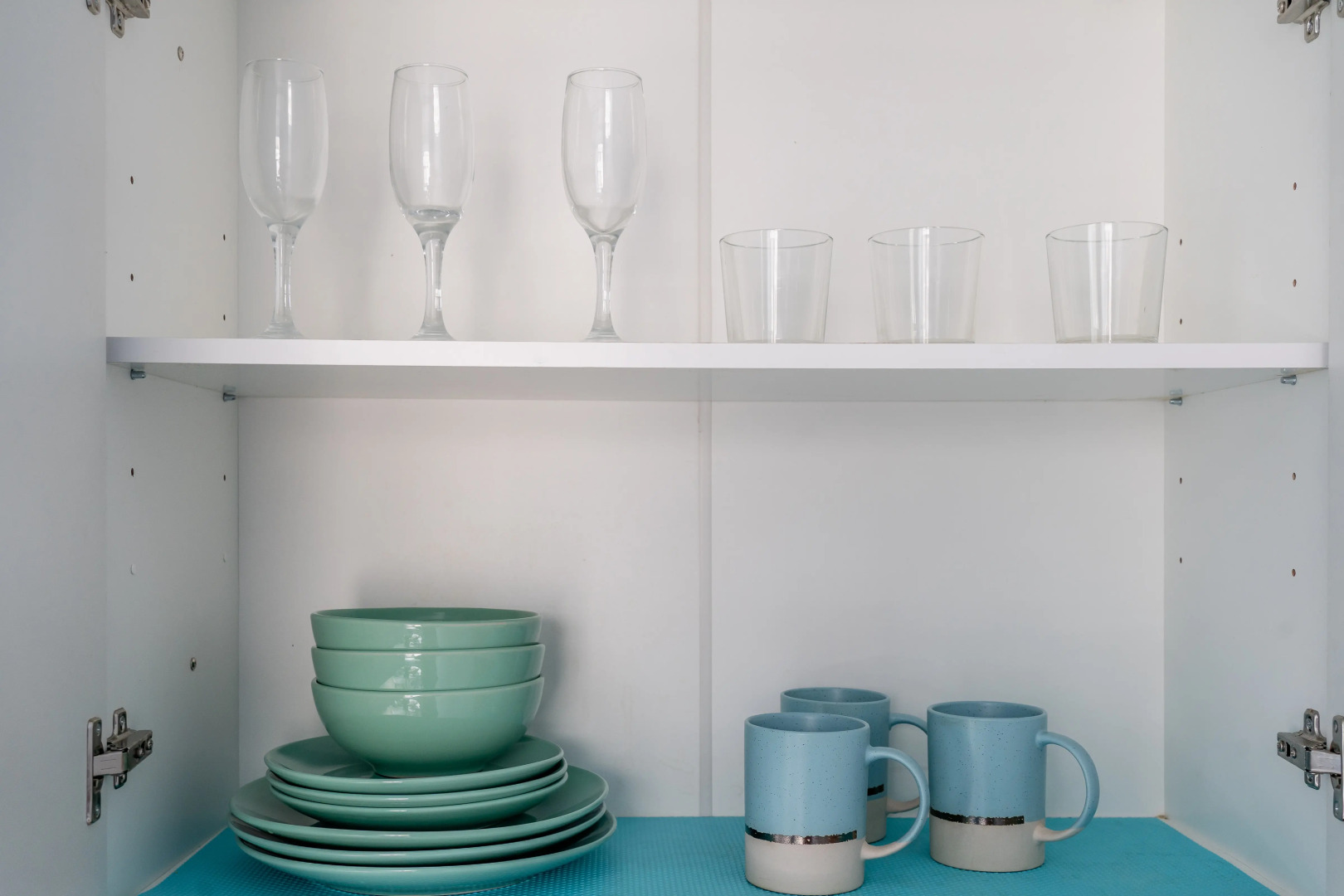 Апартаменты на Покровской Volna №5