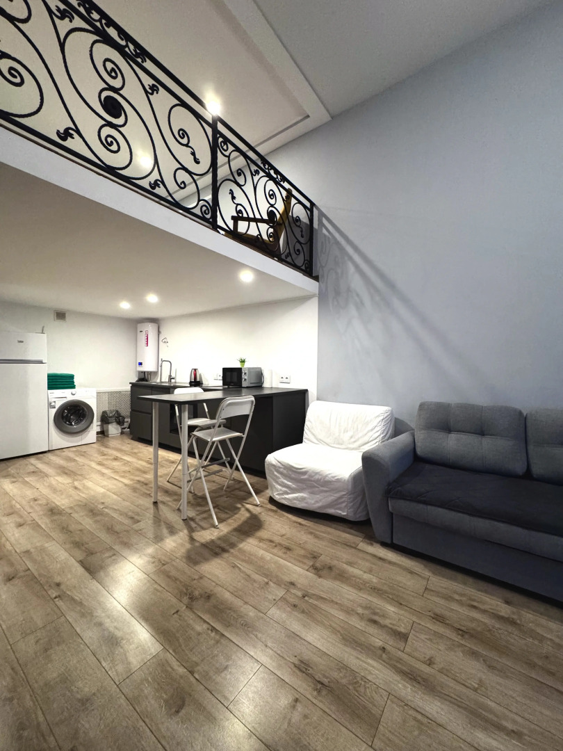 Квартира Cтудия Лофт Двухуровневая Yarapartments