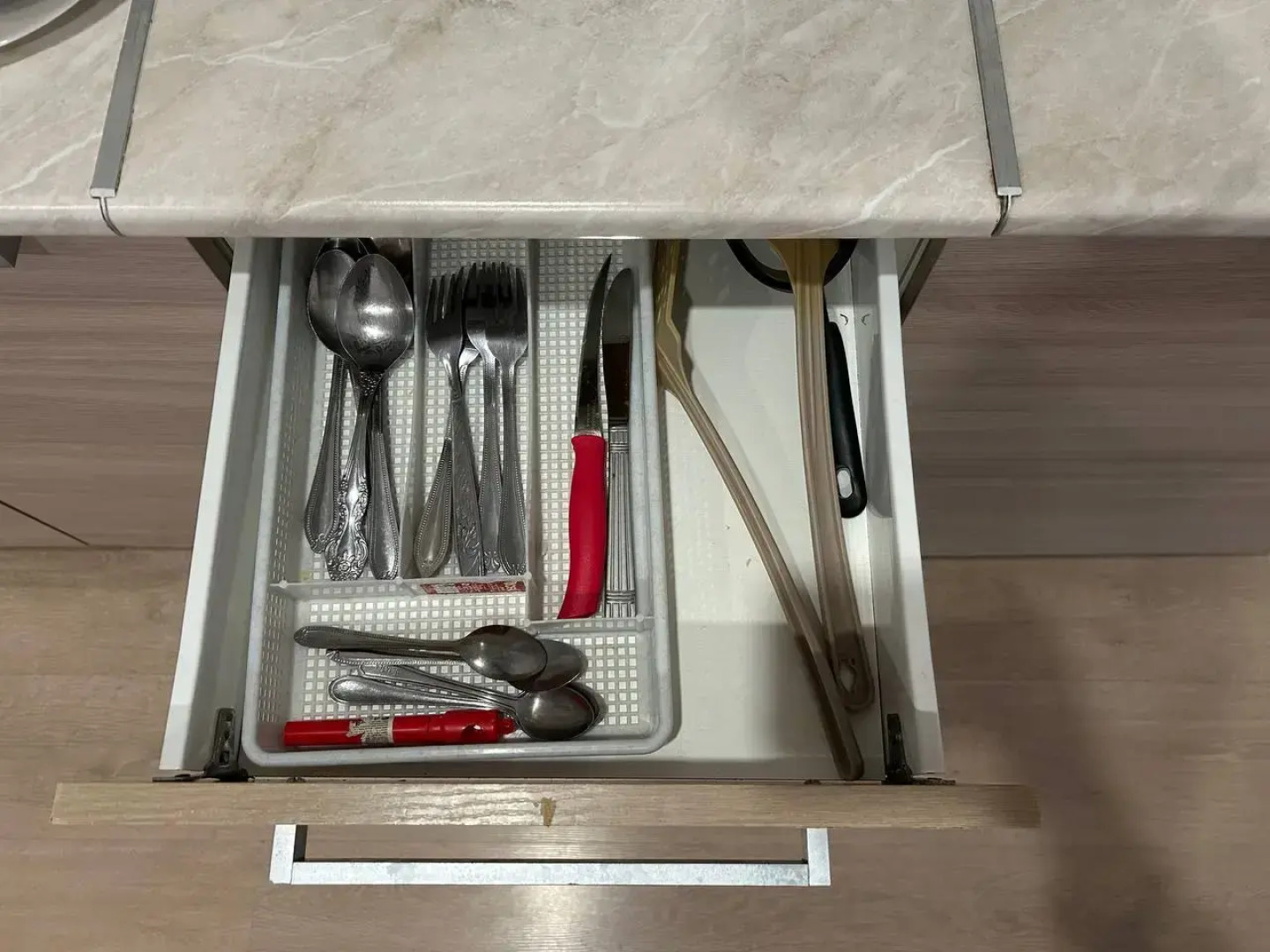 Квартира 1 комнатная на улице Геологоразведчиков 44А