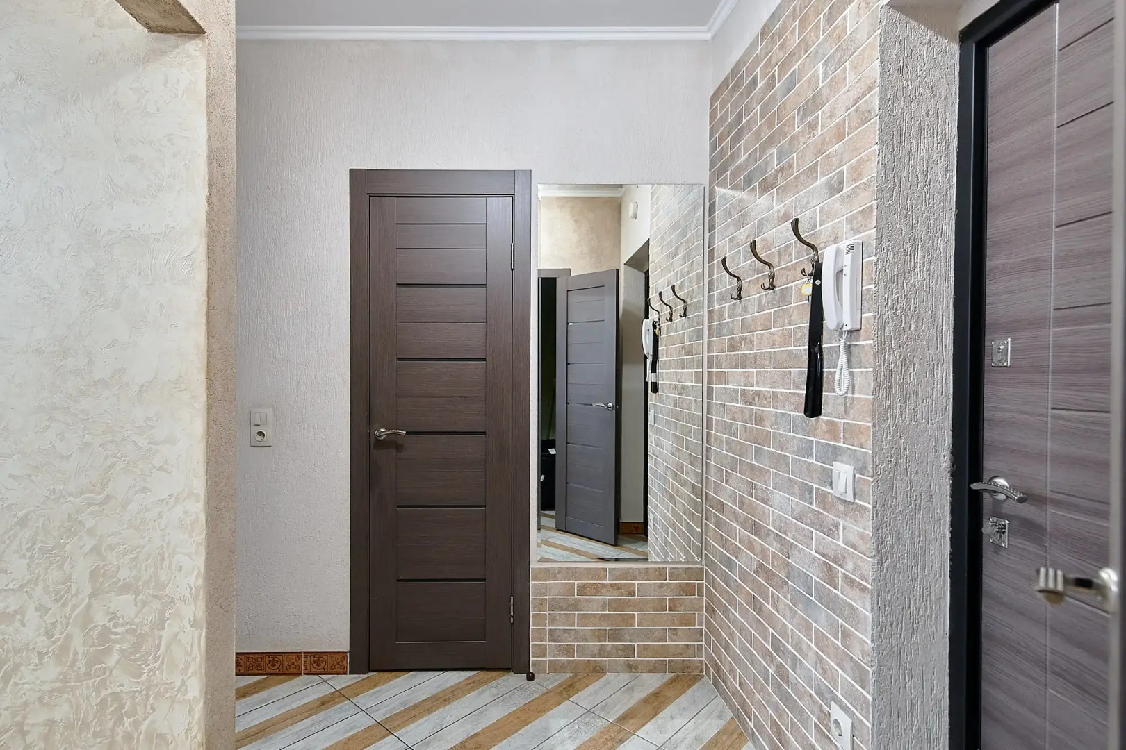 Апартаменты Тимирязева 10 Yellow