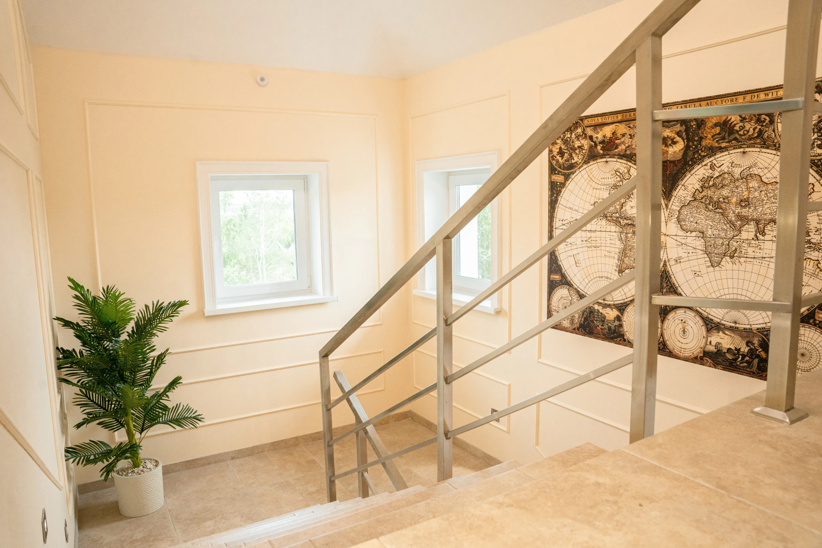 Апартаменты 3-х комнатные дизайн 70м2 в частном доме с бассейном и спа -комплексом