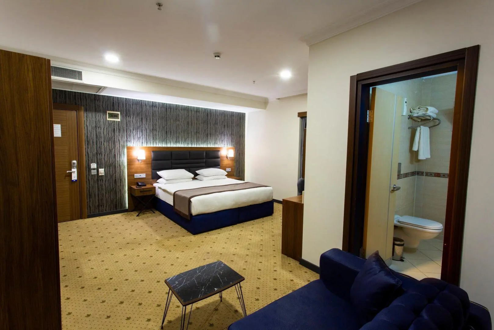 Отель The Bostanci