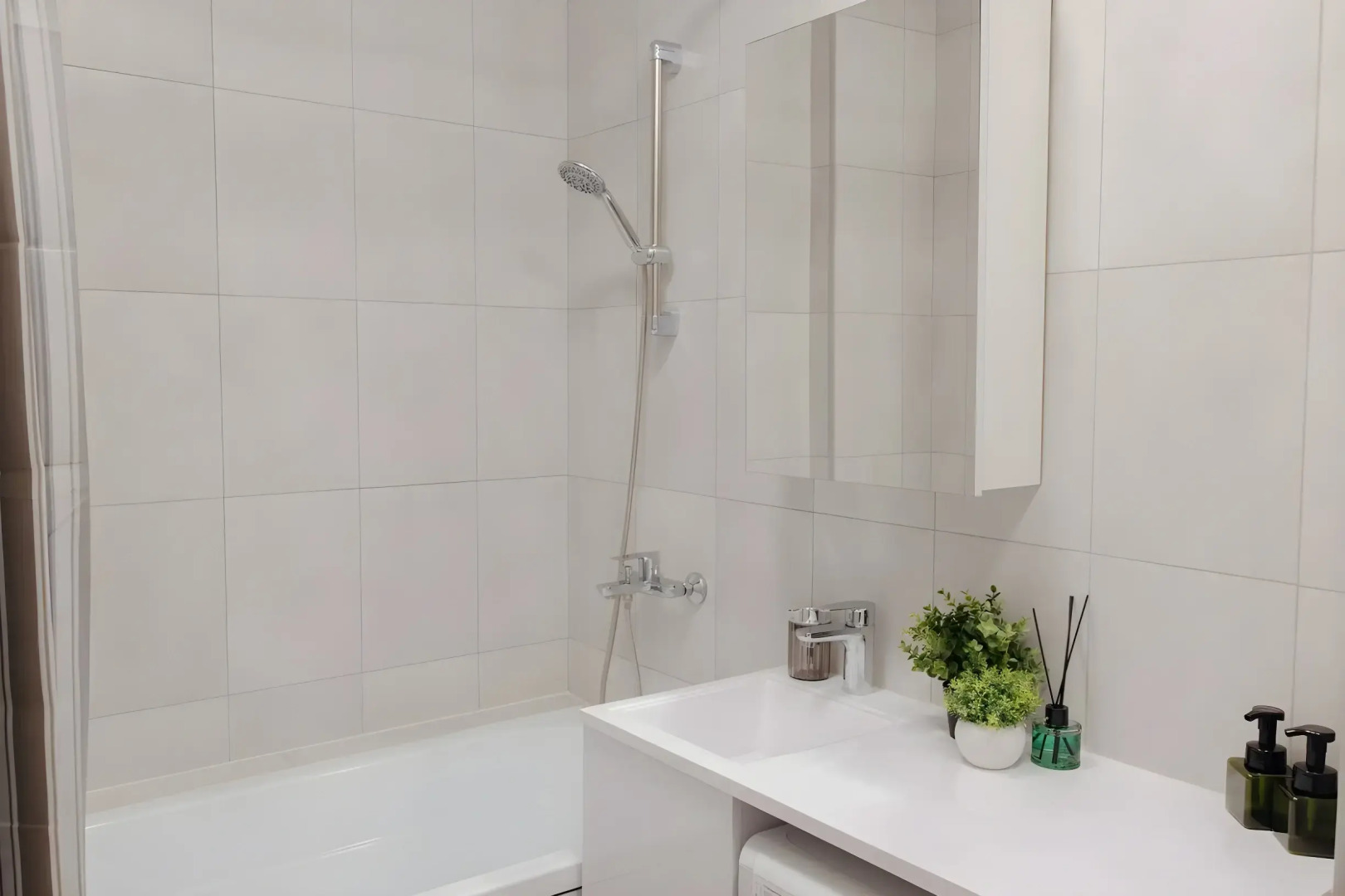 Квартира с новым ремонтом в самом сердце Владивостока