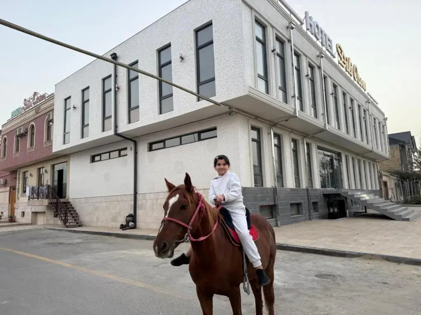 Отель Dili Orom