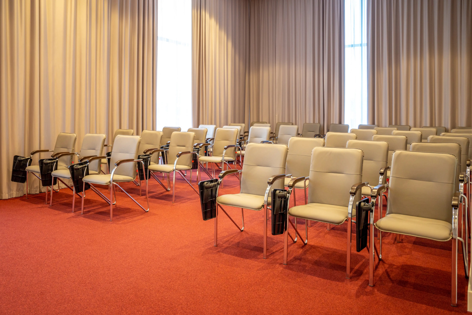 Отель Lahta Plaza