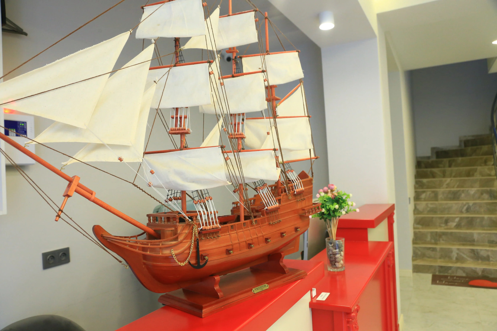 Отель Адмирал