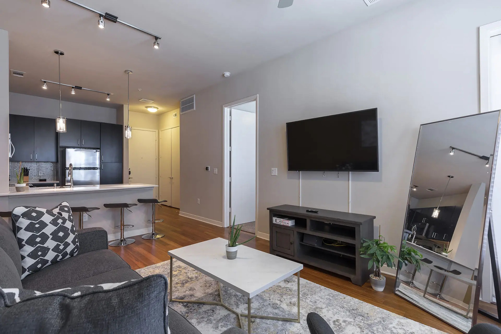 Апарт-отель Elan Med Center 339