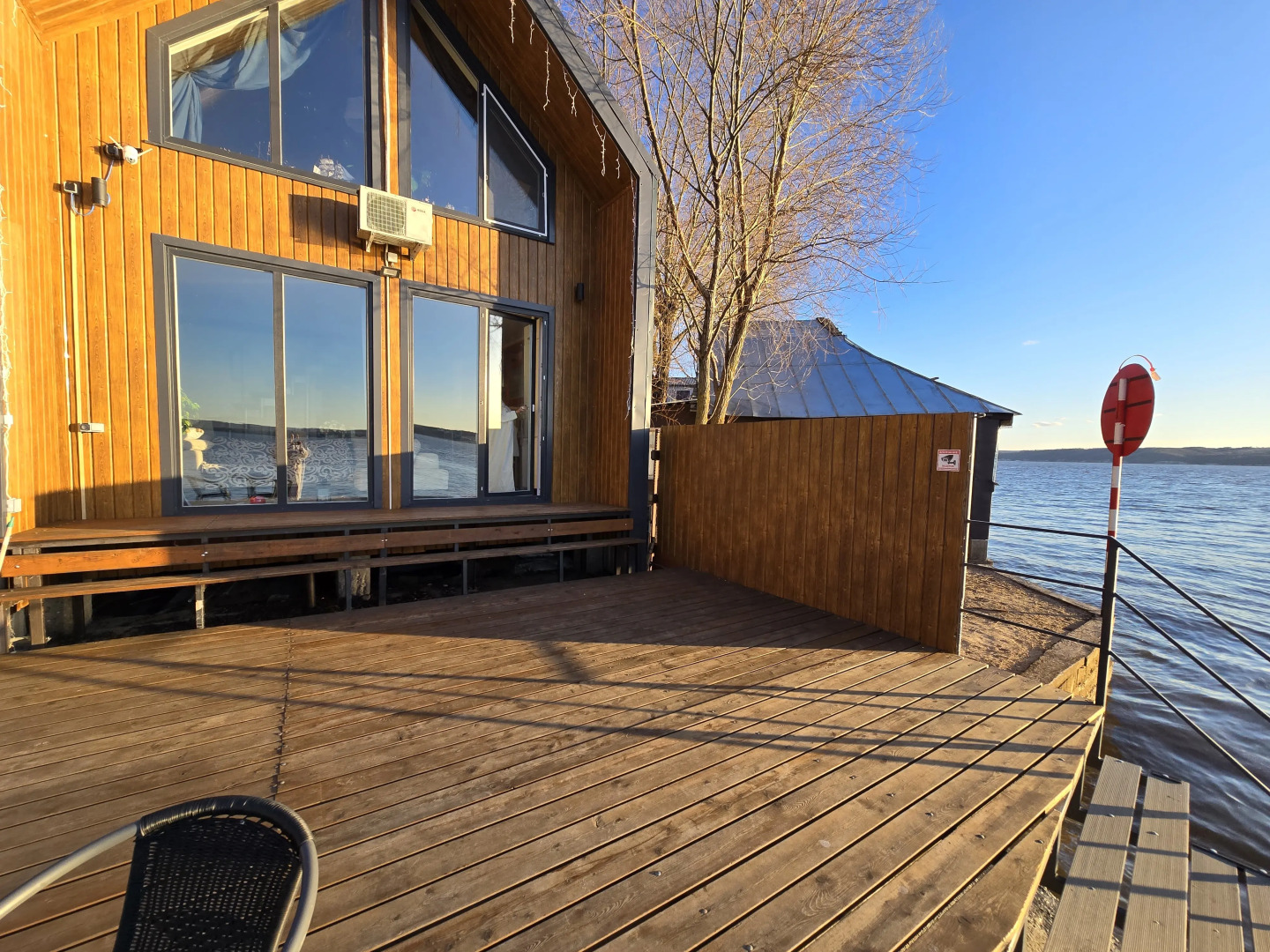 Частный дом на улице Полуостров Маленький