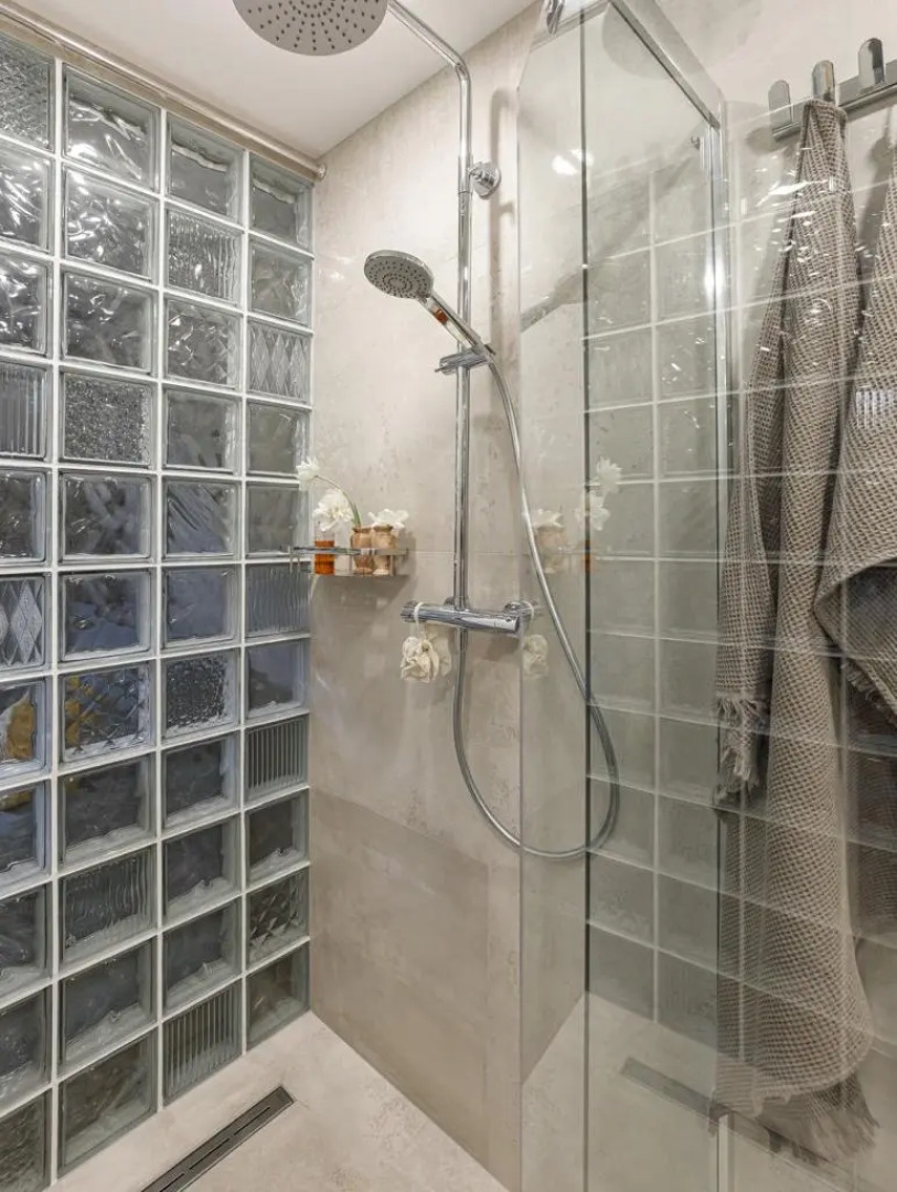 Квартира Двухуровневая Студия в Центре с Сауной