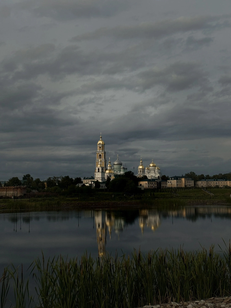 Шале Дизайнерский с Видом на Монастырь