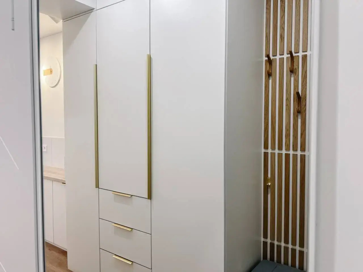 Квартира Aparts Дизайн-студия в центре с ж/д вокзалом