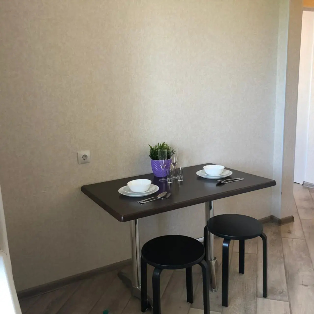 Апартаменты 068_Проспект Октября 93