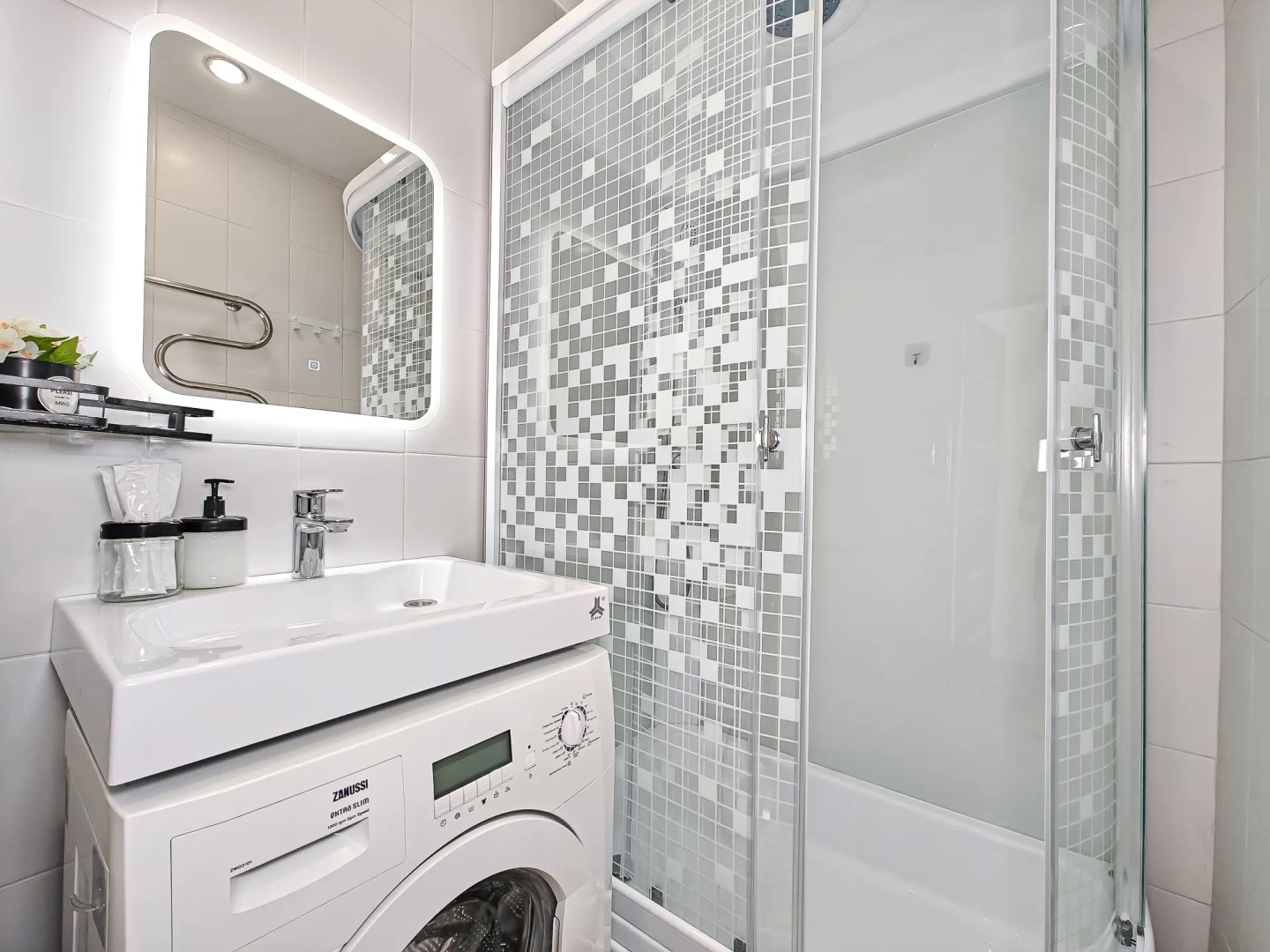 Апартаменты двухкомнатные Stepanenkov на Дуси Ковальчук 260/1