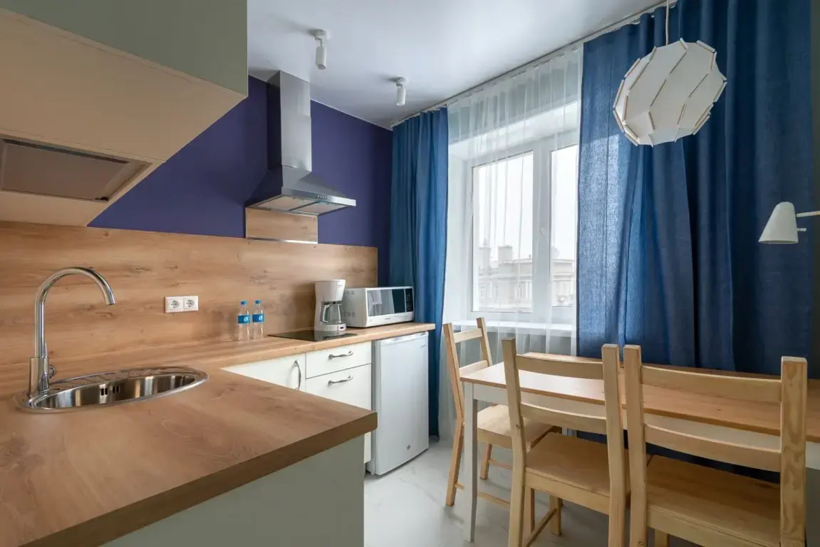 Апартаменты однокомнатные с балконом