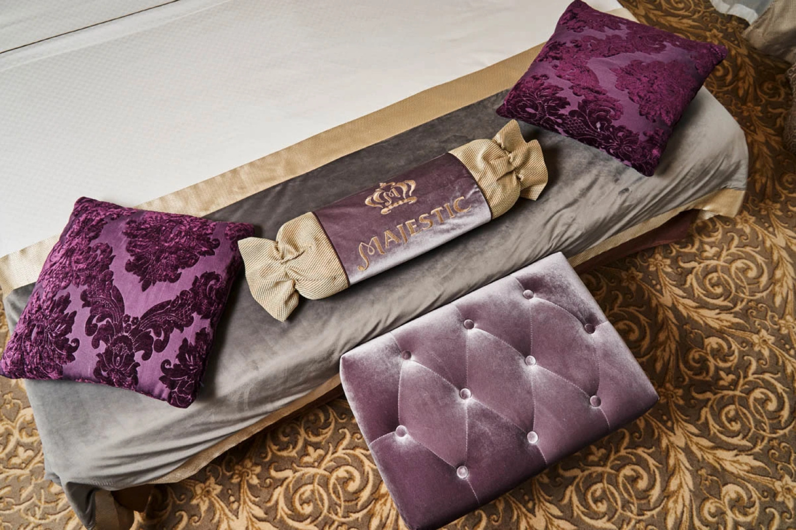 Маджестик Бутик Отель Делюкс