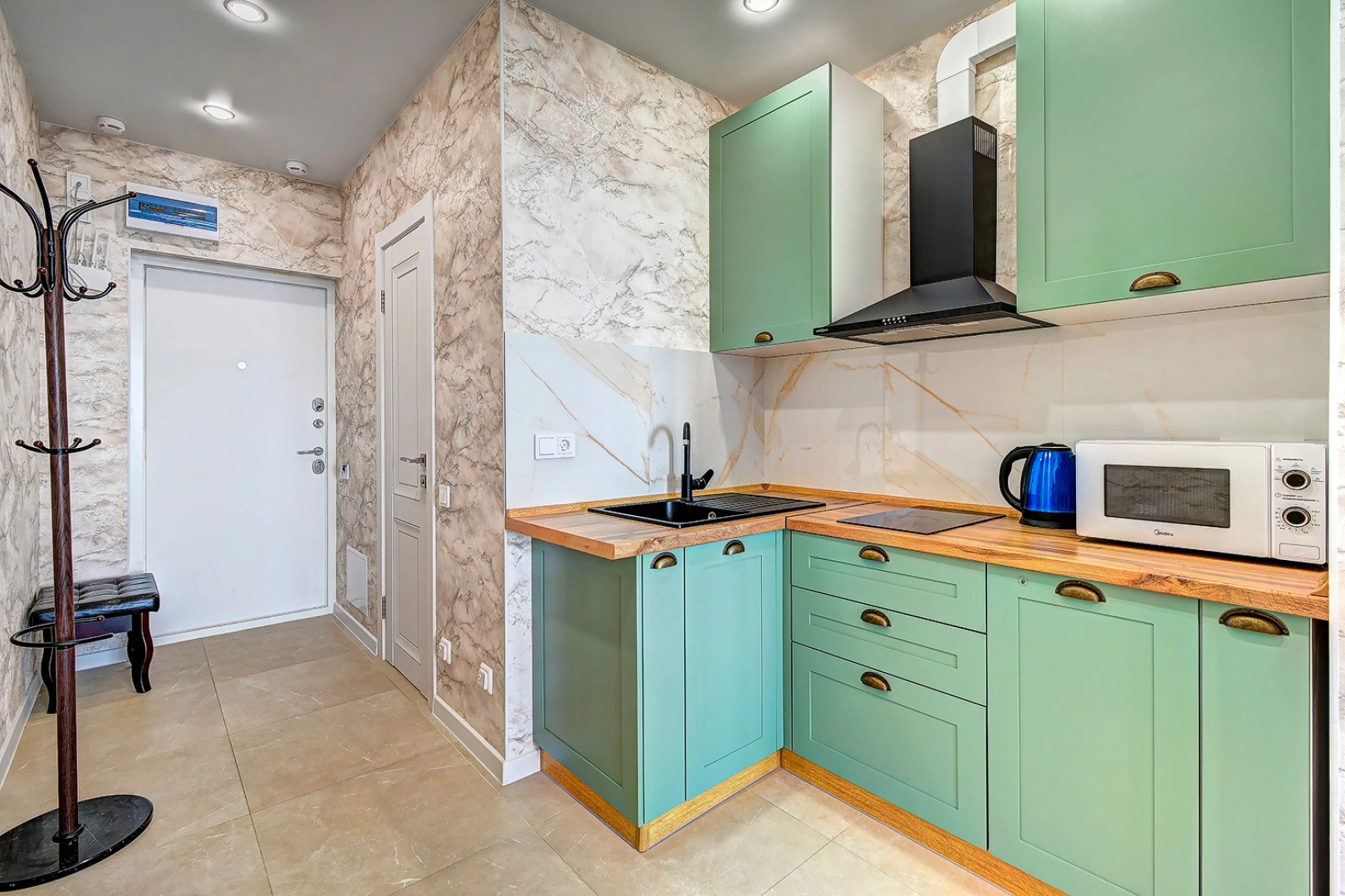 Апартаменты Уютные апартаменты MorskayaSimfonya-2 с панорамой на море с бассейном на территории ЖК