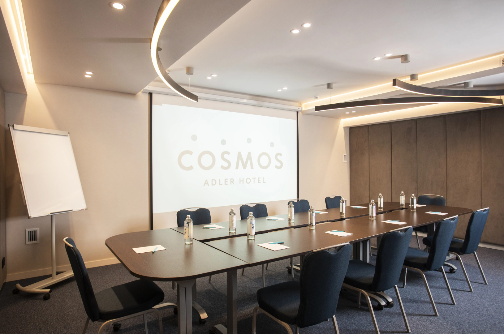 Cosmos Adler Hotel