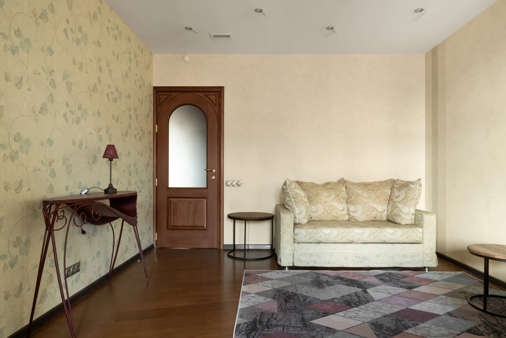 Апартаменты у Некрасовского сада