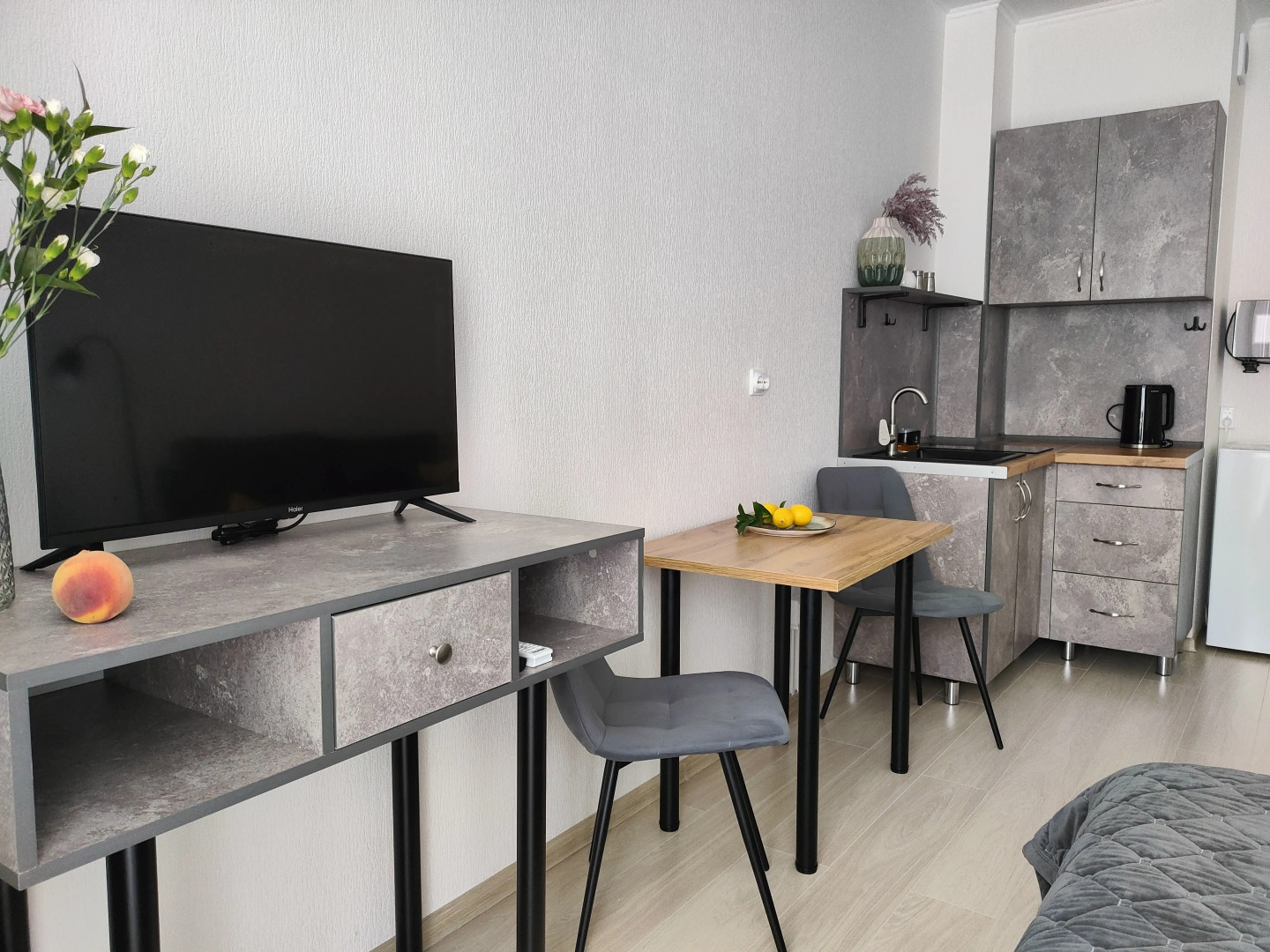 Апартаменты Студия у ТЦ Veer Mall