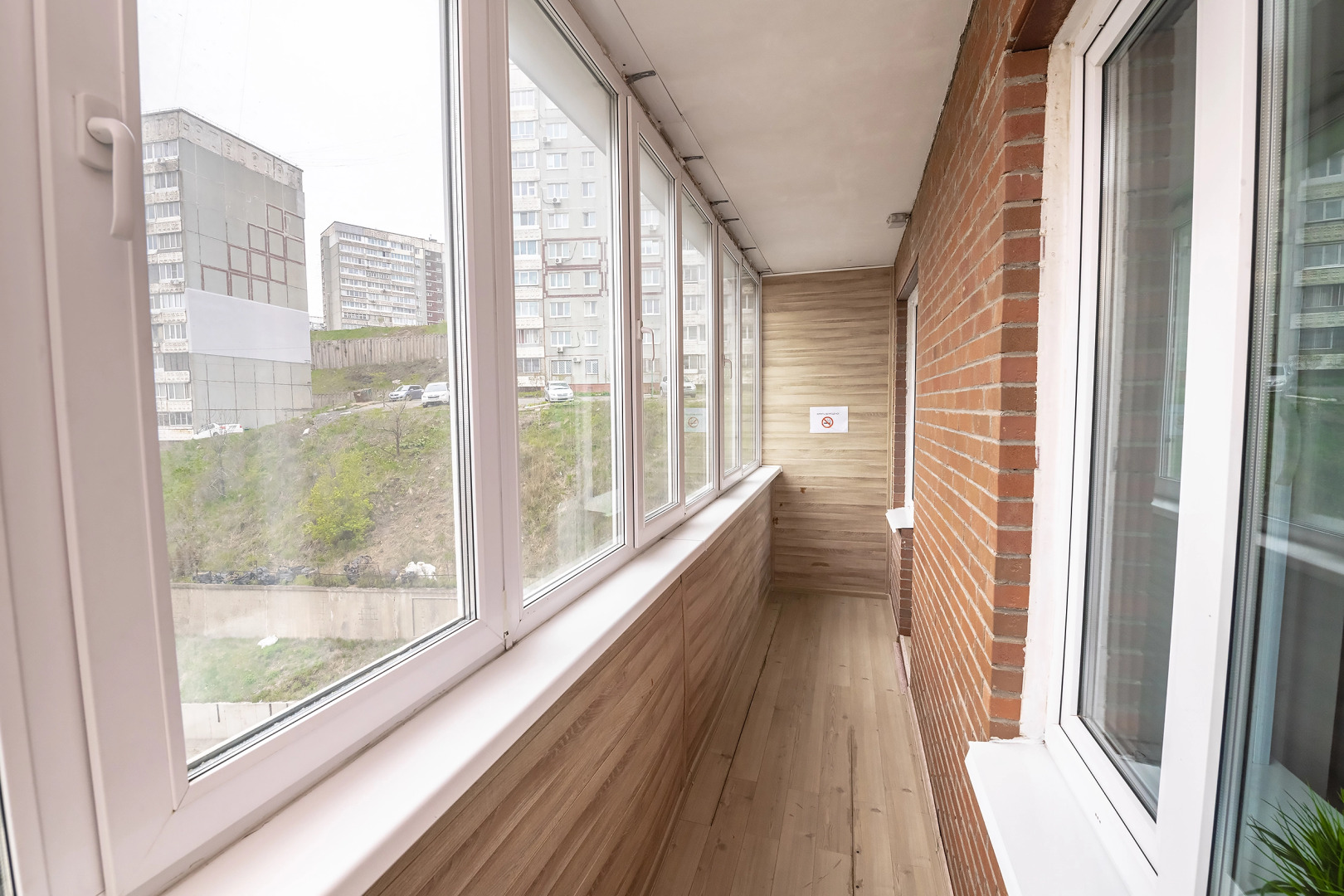 Апартаменты TopHouse на Черняховского 9 трехкомнатные