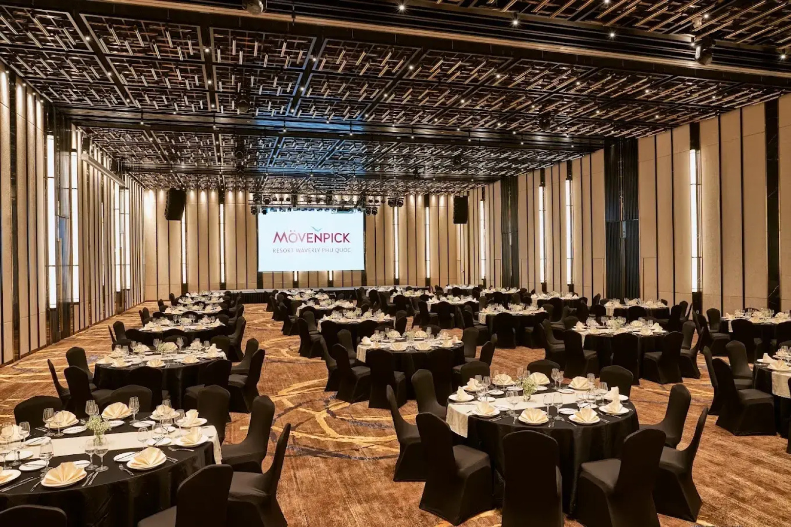 Отель Mövenpick Villas & Residences  Phu Quoc