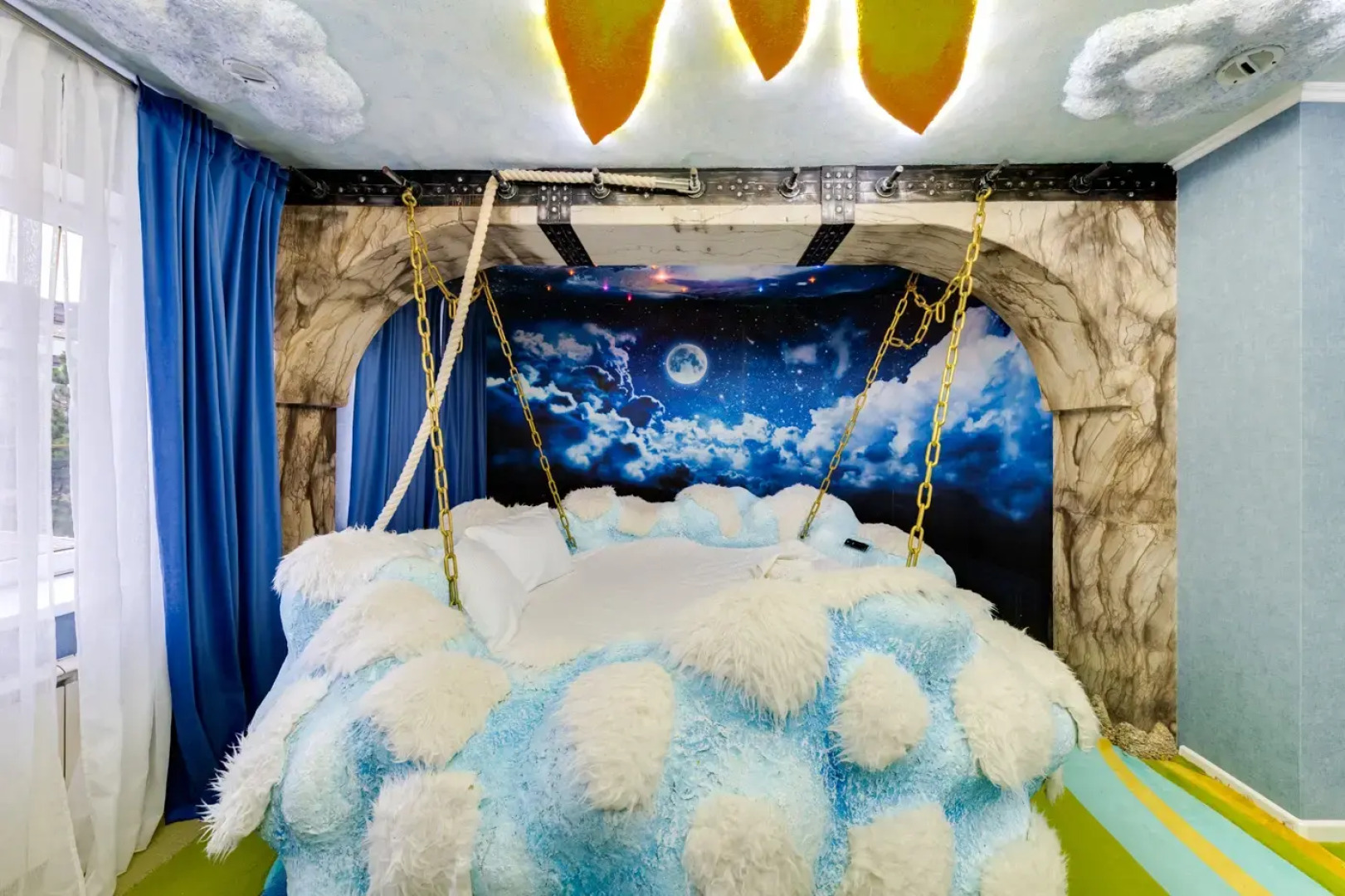 Отель Времена Года