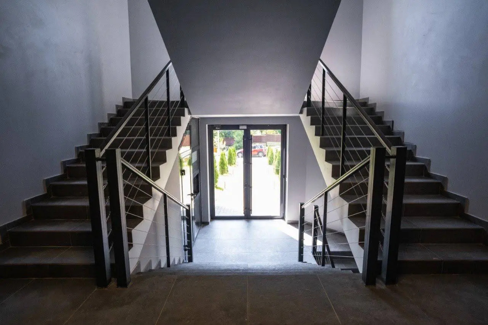 Студия с террасой с панорамным видом на горы