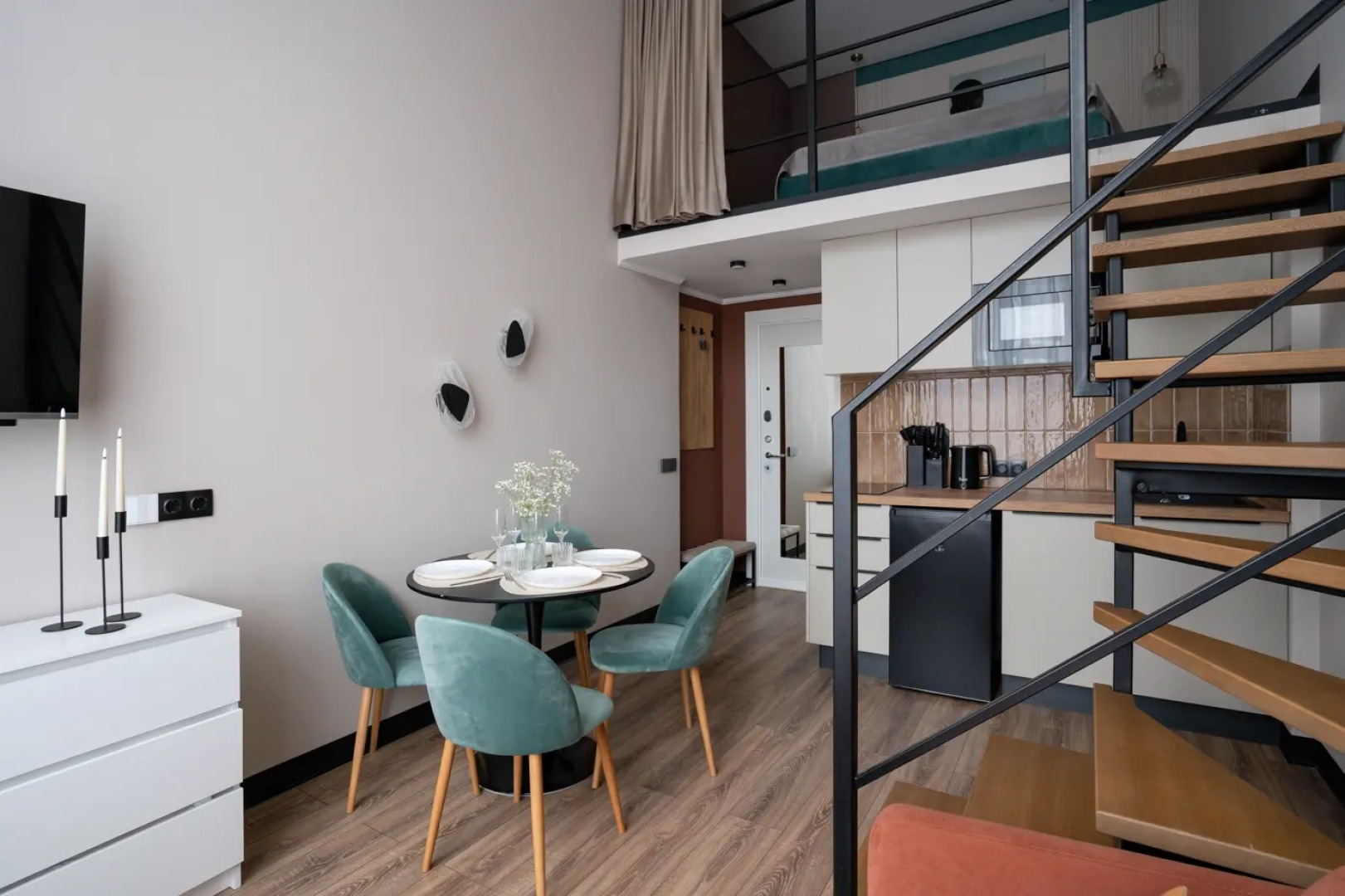 Апартаменты UraganAPART Аврора