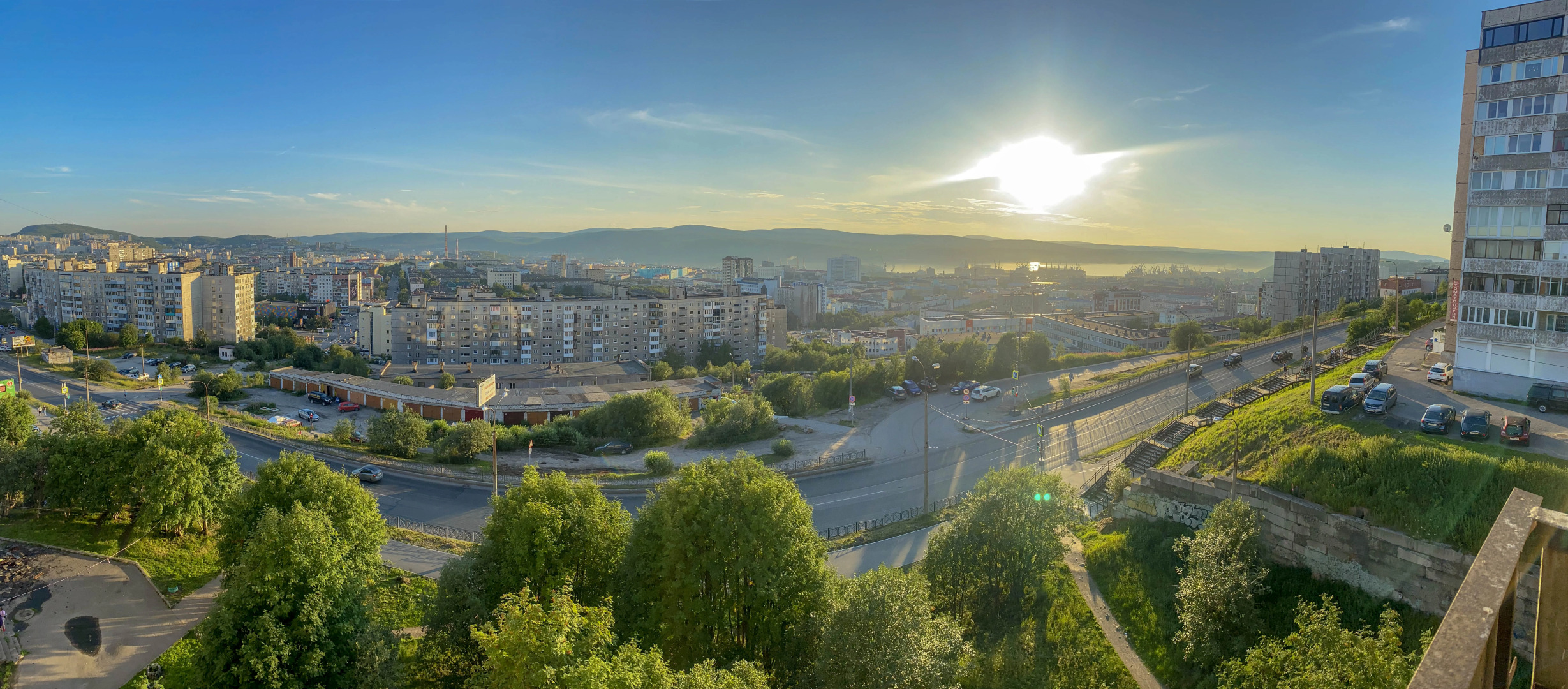 Квартира с панорамным видом на Мурманск и Кольский залив