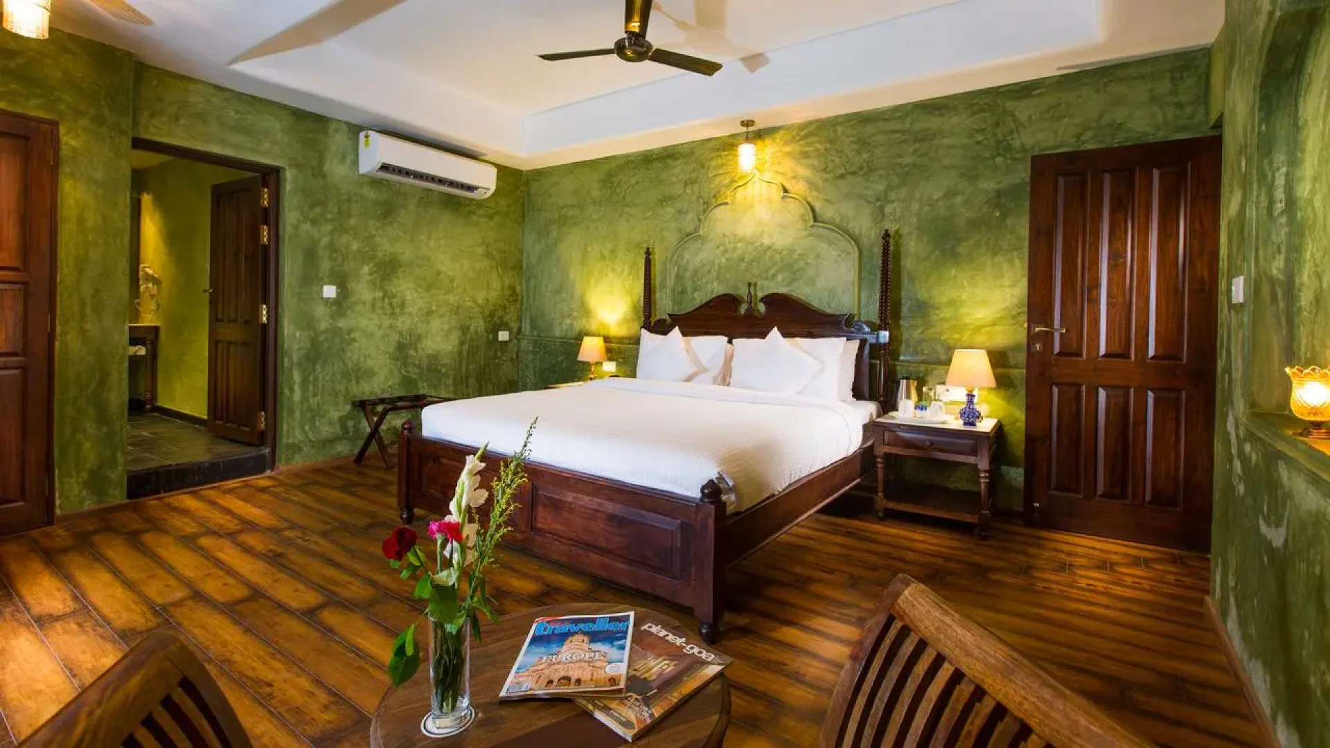 Отель Amritara Aura Spa Retreat North Goa