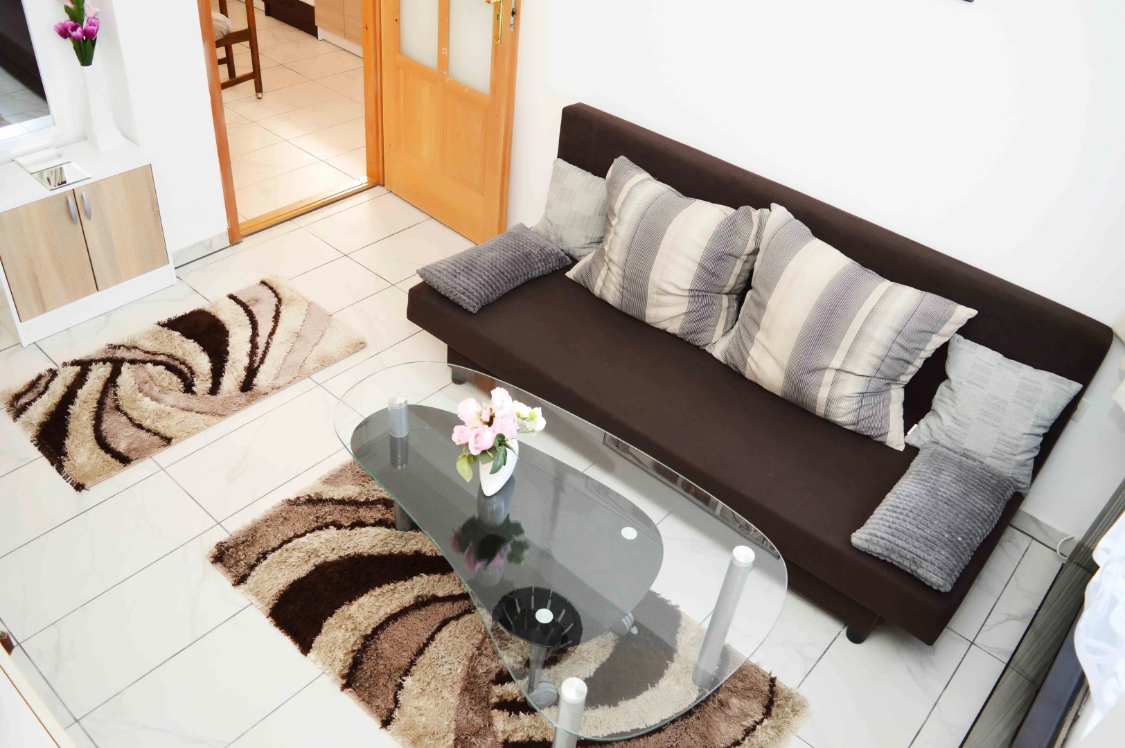 Апартаменты Lorabel Apartment House