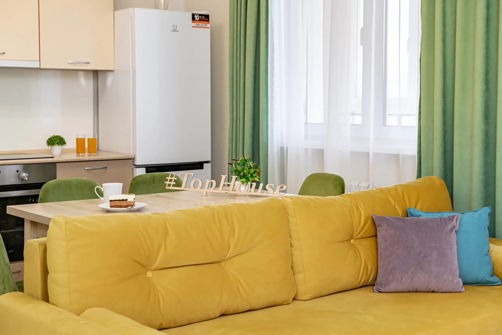 Апартаменты TopHouse на Можжевеловой 18, 16 этаж