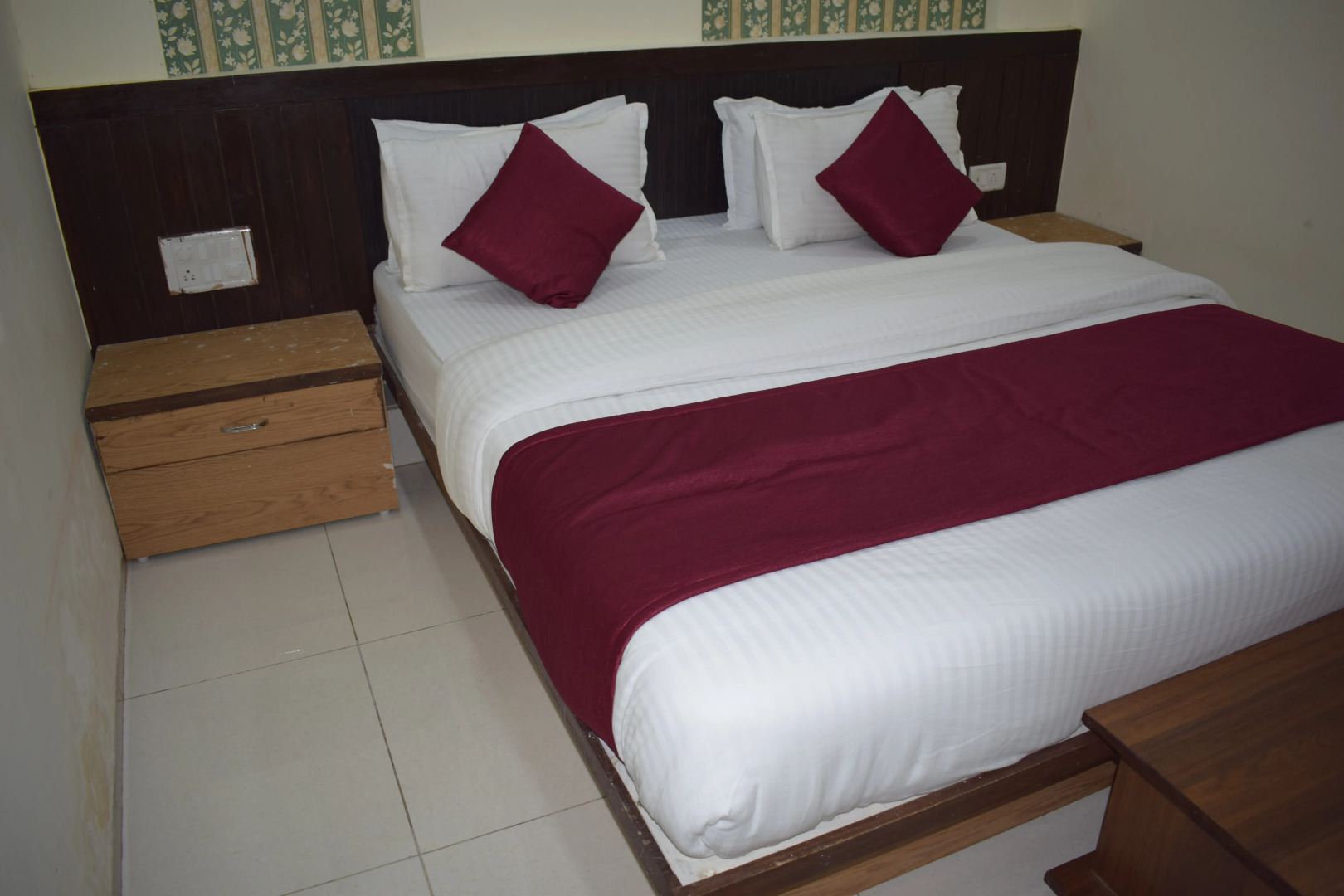 Отель Sun Shine by Sky Stays