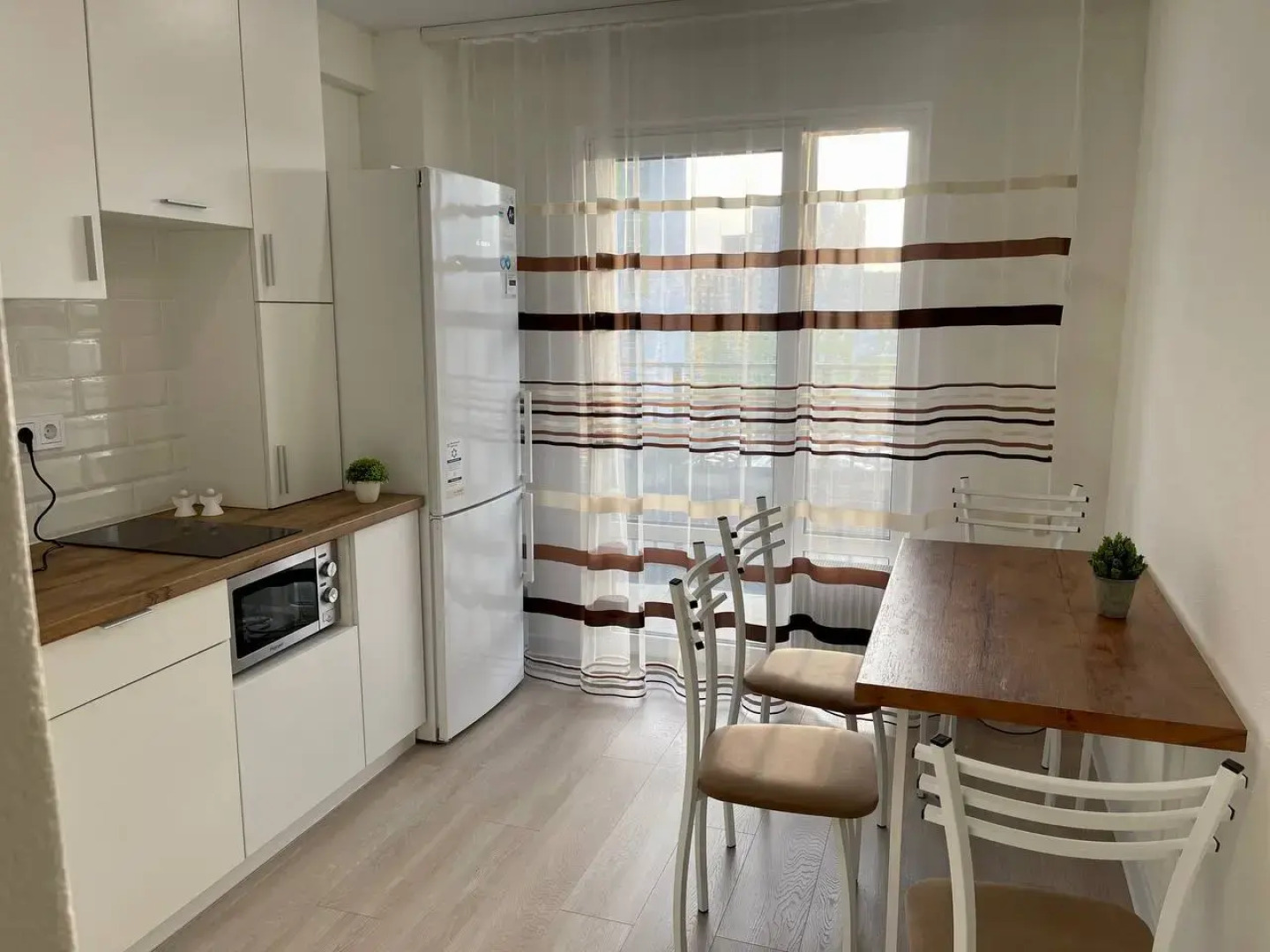 Квартира 1комн для 4 Гостей рядом с М5